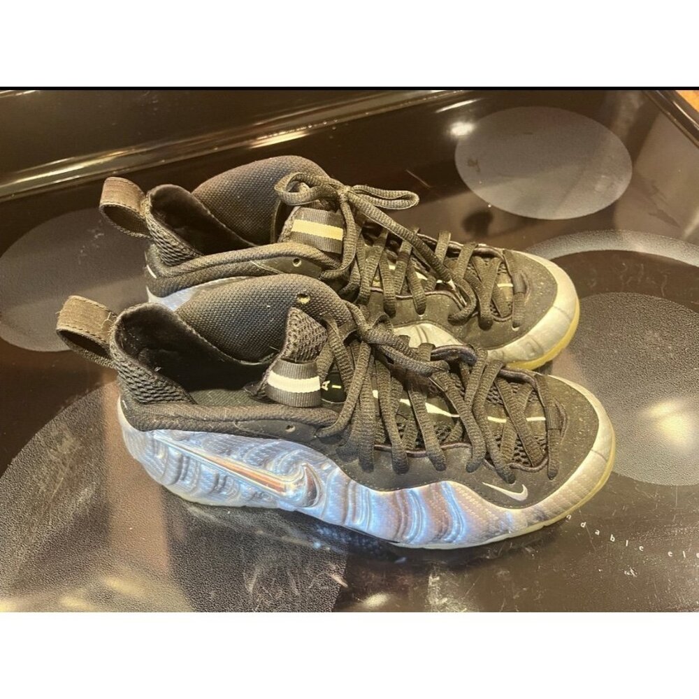 Nike Air Silver Surfer Foamposite Size 8.5